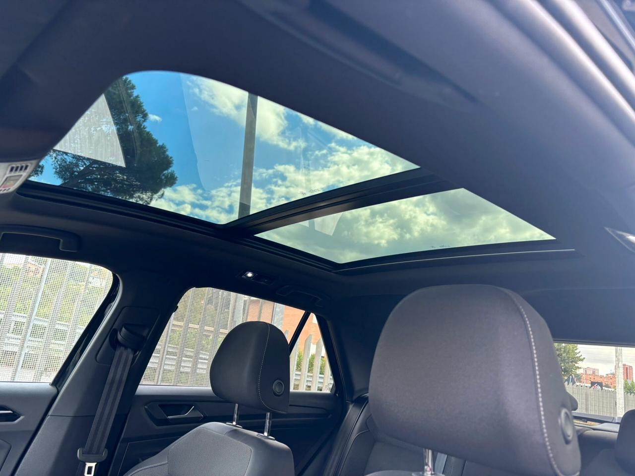 Volkswagen T-Roc 2.0 TDI SCR 150 CV DSG R-Line