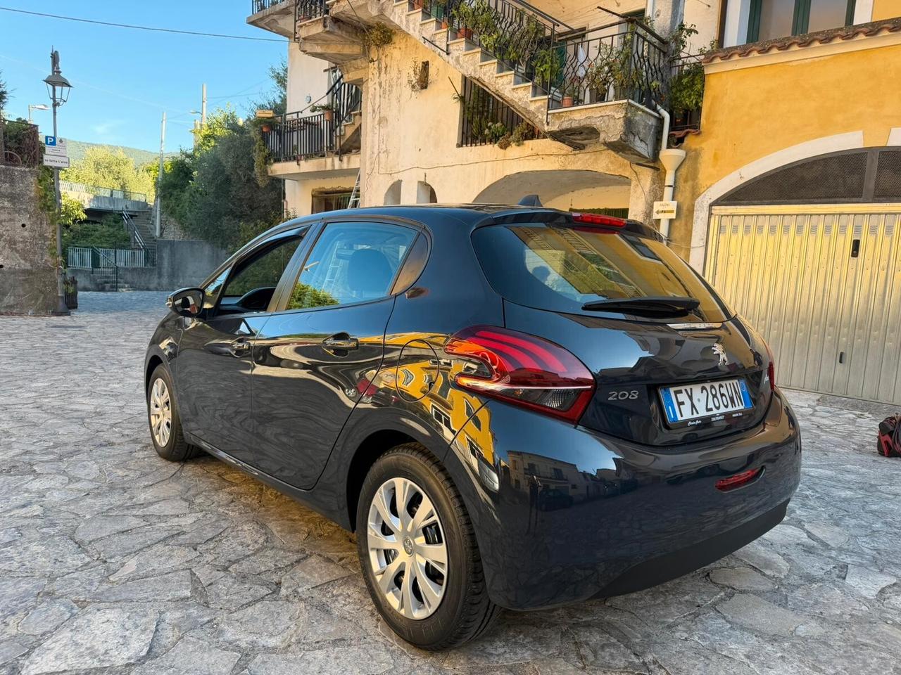 Peugeot 208 5 porte Active solo 50 Mila km