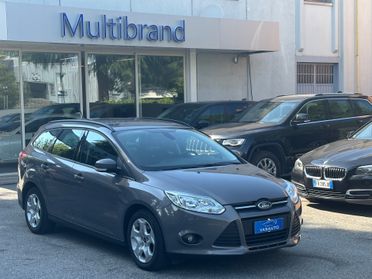 Ford Focus 1.6 120 CV GPL SW Titanium