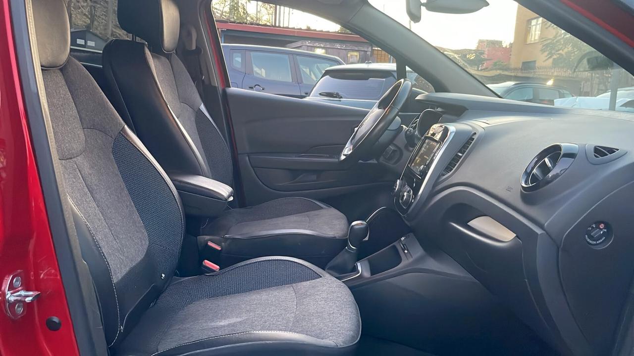 Renault Captur dCi 90 CV EDC Sport Edition