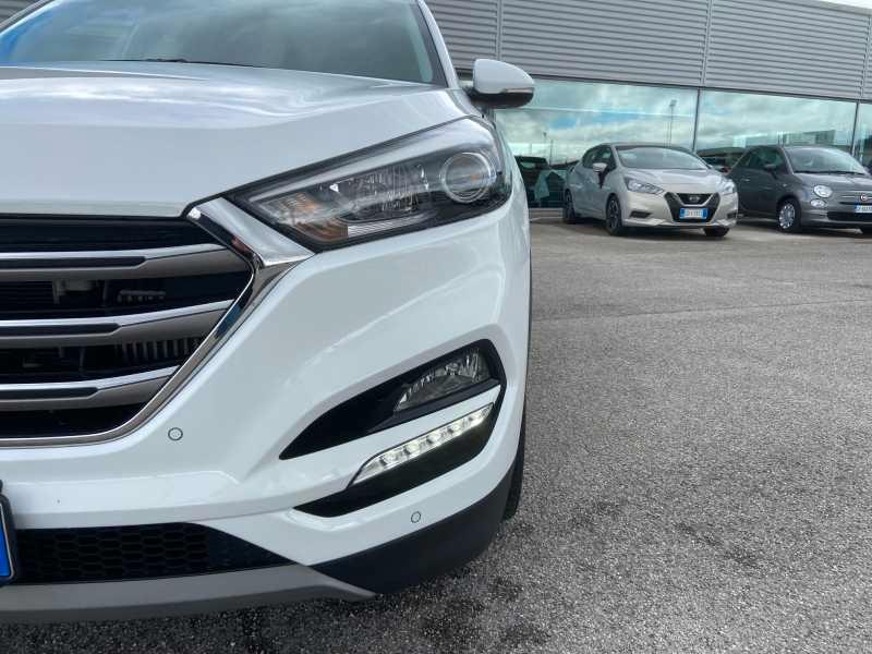 HYUNDAI Tucson 1.7 crdi Xpossible 2wd 141cv DcT