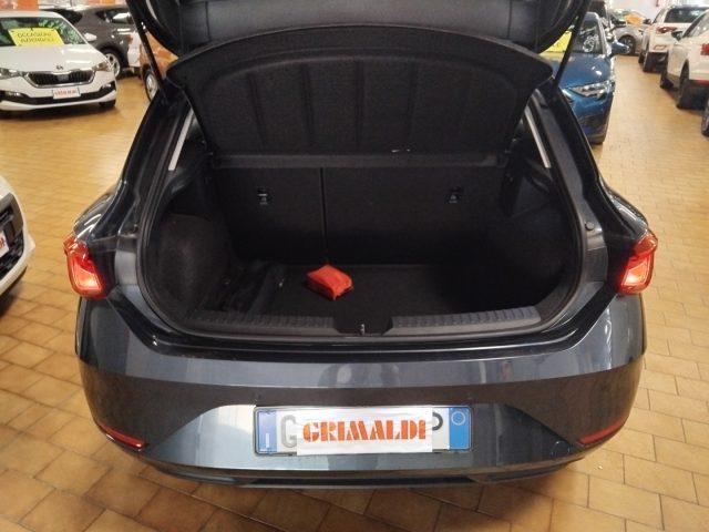 SEAT Leon 1.5 hybrid DSG Business LED 17" GRIMALDI SP. DAY
