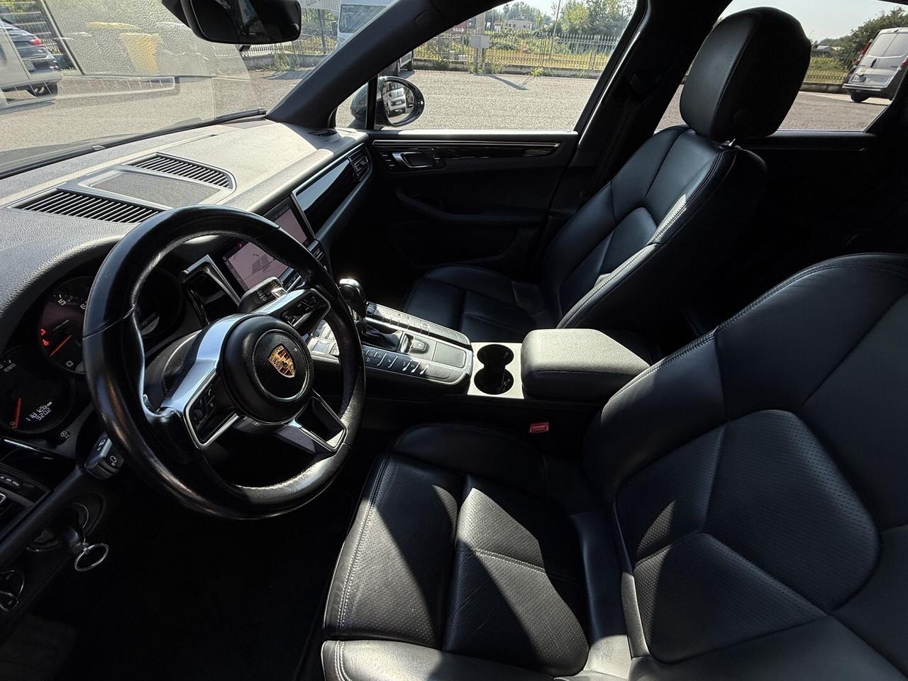 PORSCHE MACAN 2.0 BENZINA FULL OPTIONAL