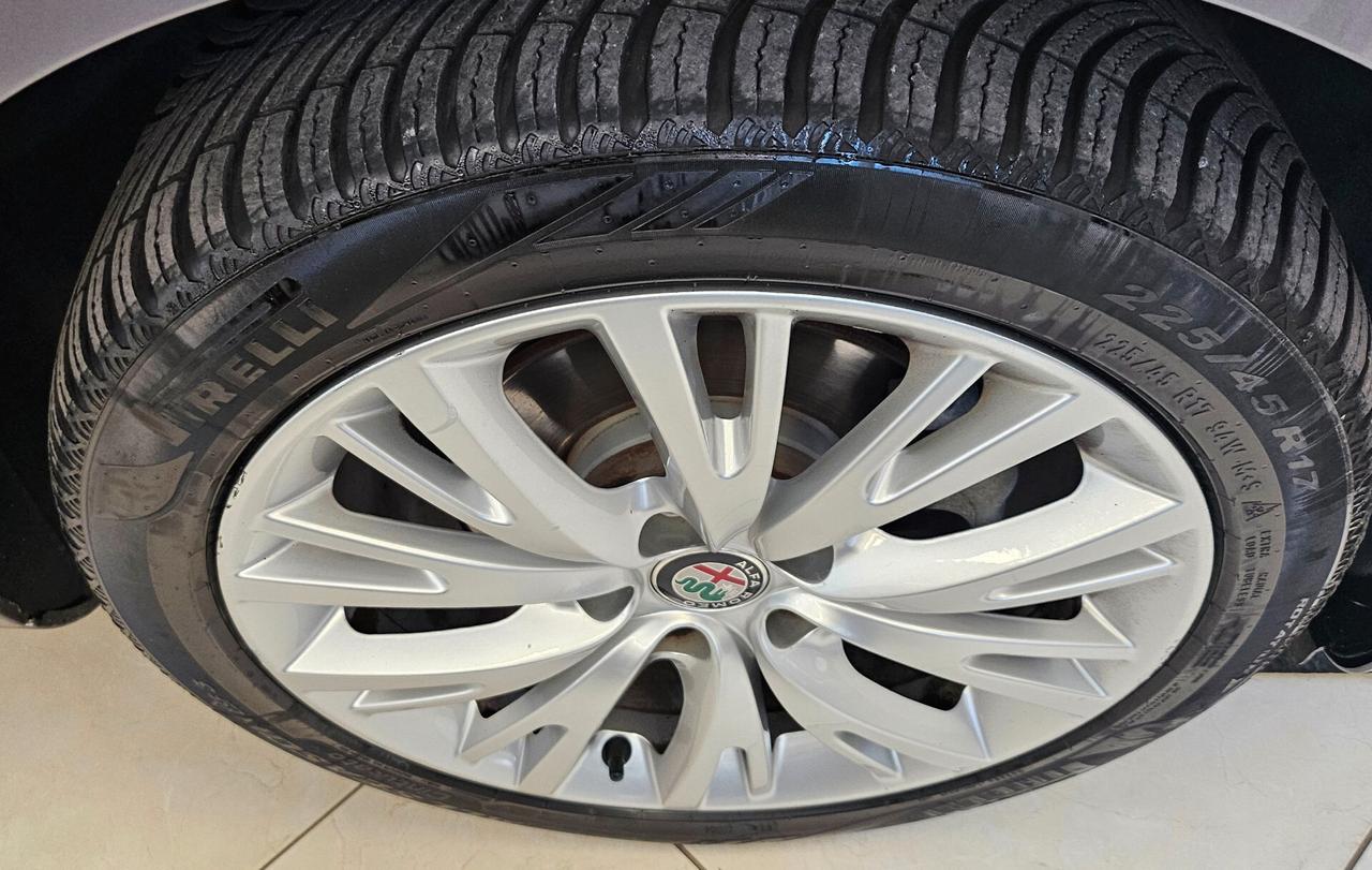 Alfa Romeo Giulietta 1.6 JTDm 120 CV Super