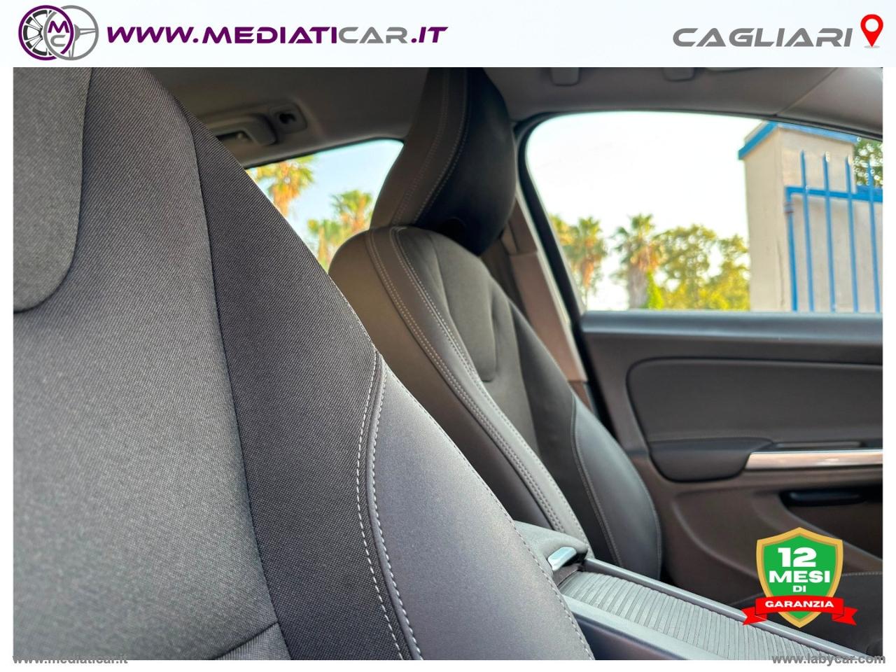 VOLVO V60 D4 AWD Geartronic R-design Momentum