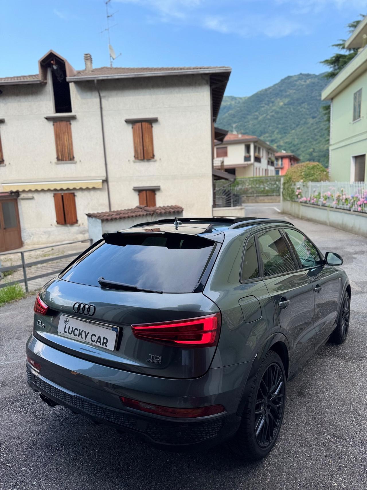 Audi Q3 2.0 TDI 150 CV sline quattro S tronic Sport