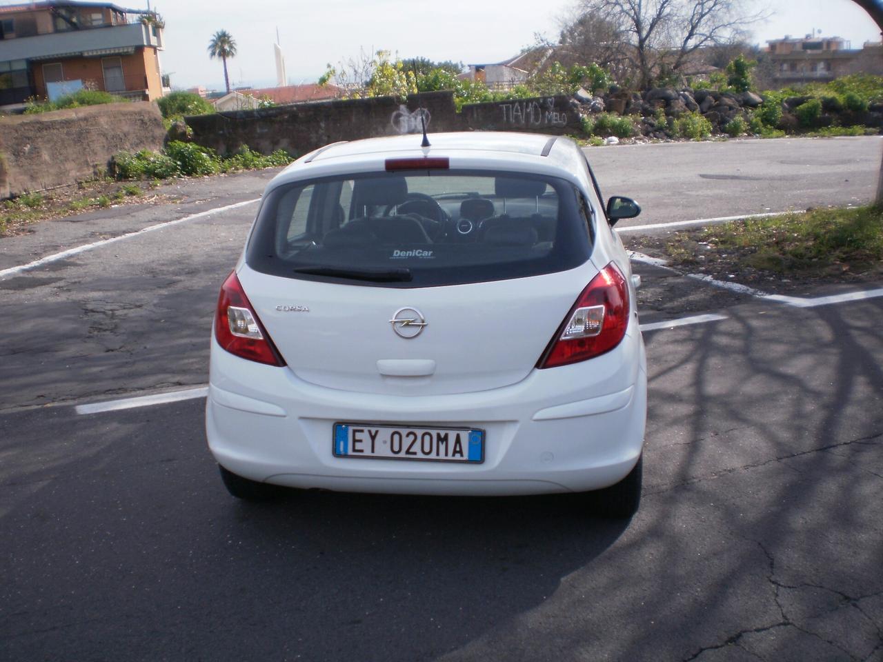 Opel Corsa 1.2 5 porte Cosmo GPL PELLE