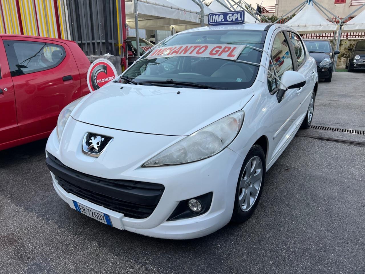 Peugeot 207 1.4 Benzina/GPL Anno 2013 km 179000