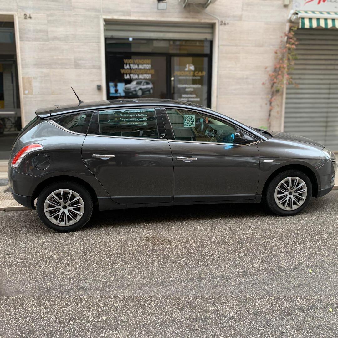 Lancia Delta 1.6 MJT DPF Oro