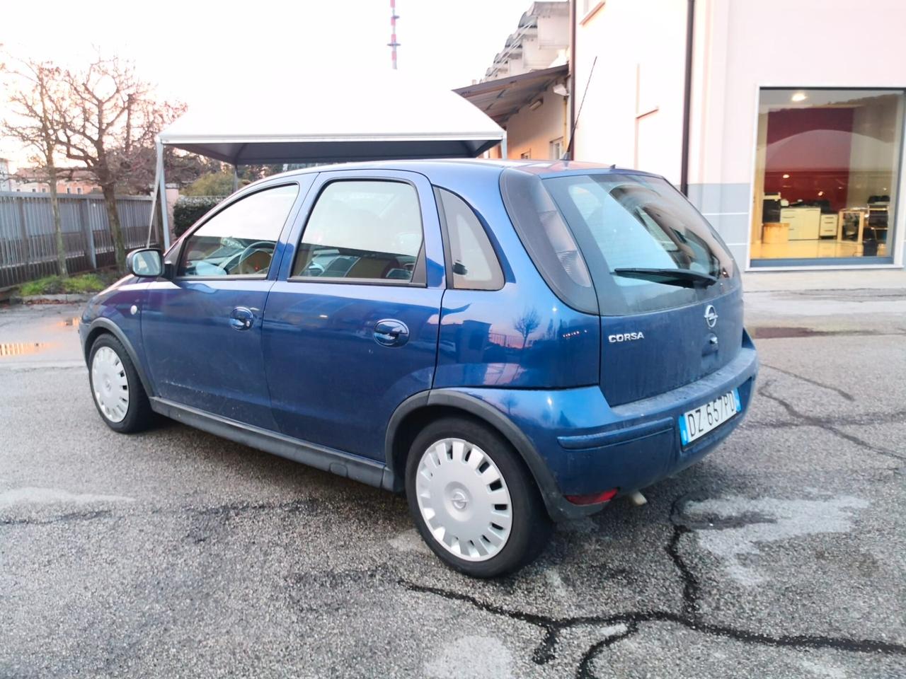 Opel Corsa 1.3 16V CDTI cat 5p. ***ADATTA A NEOPATENTATI***
