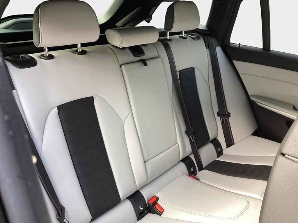 Bmw 340i 320i Touring Msport Pro