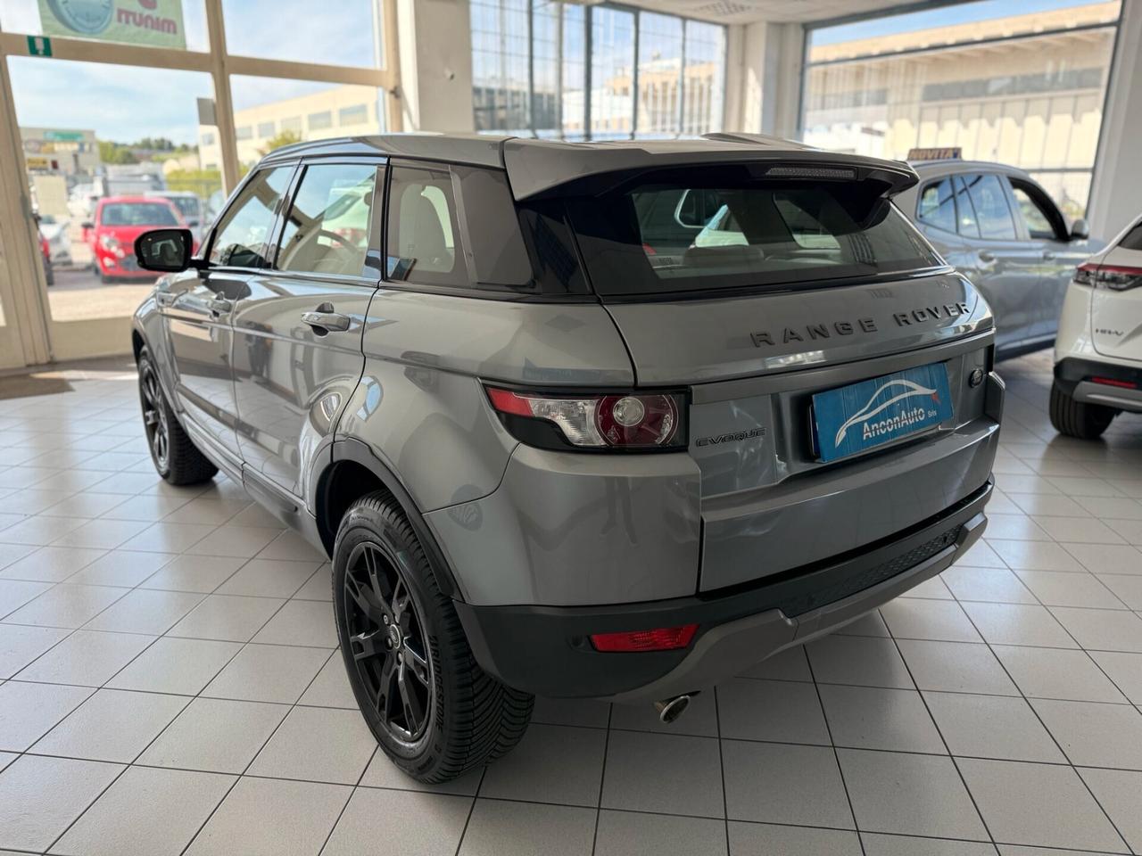 Land Rover Range Evoque 2.2D FULL OPTIONAL 2013