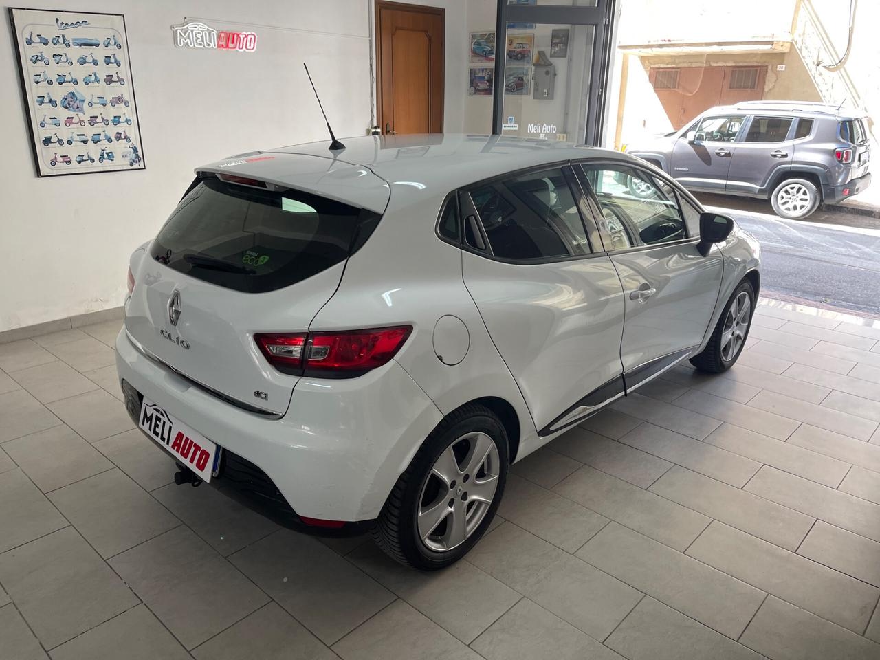 Renault Clio 1.5 DCI 75CV