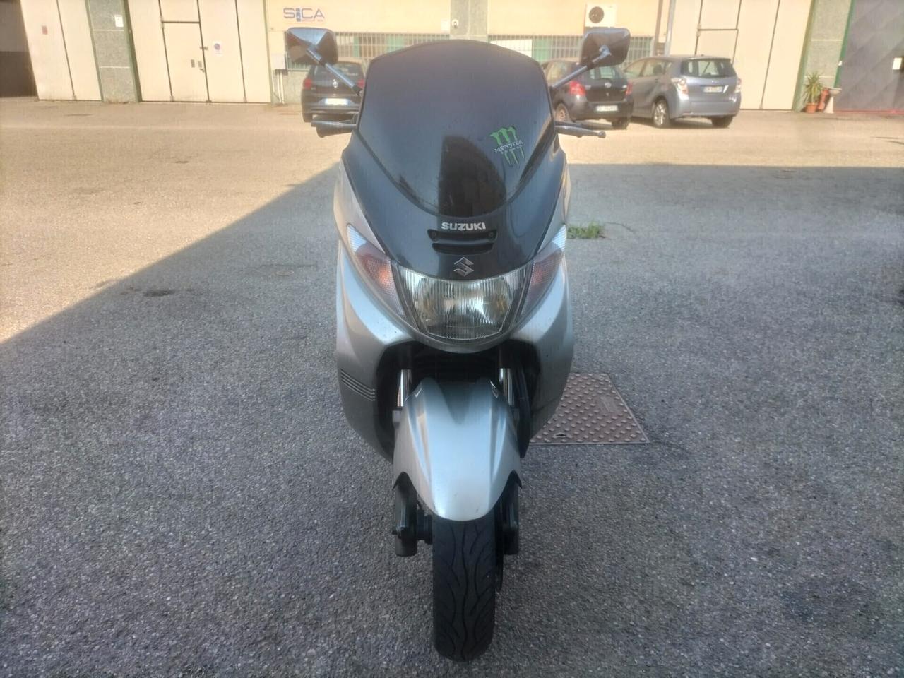 SUZUKI BURGMAN 400 RICAMBI VARI DI SCORTA