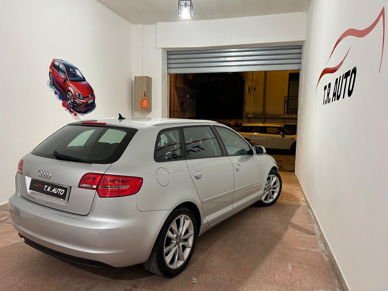 Audi A3 SPB 1.6 TDI 105 CV CR Ambition neopatentati