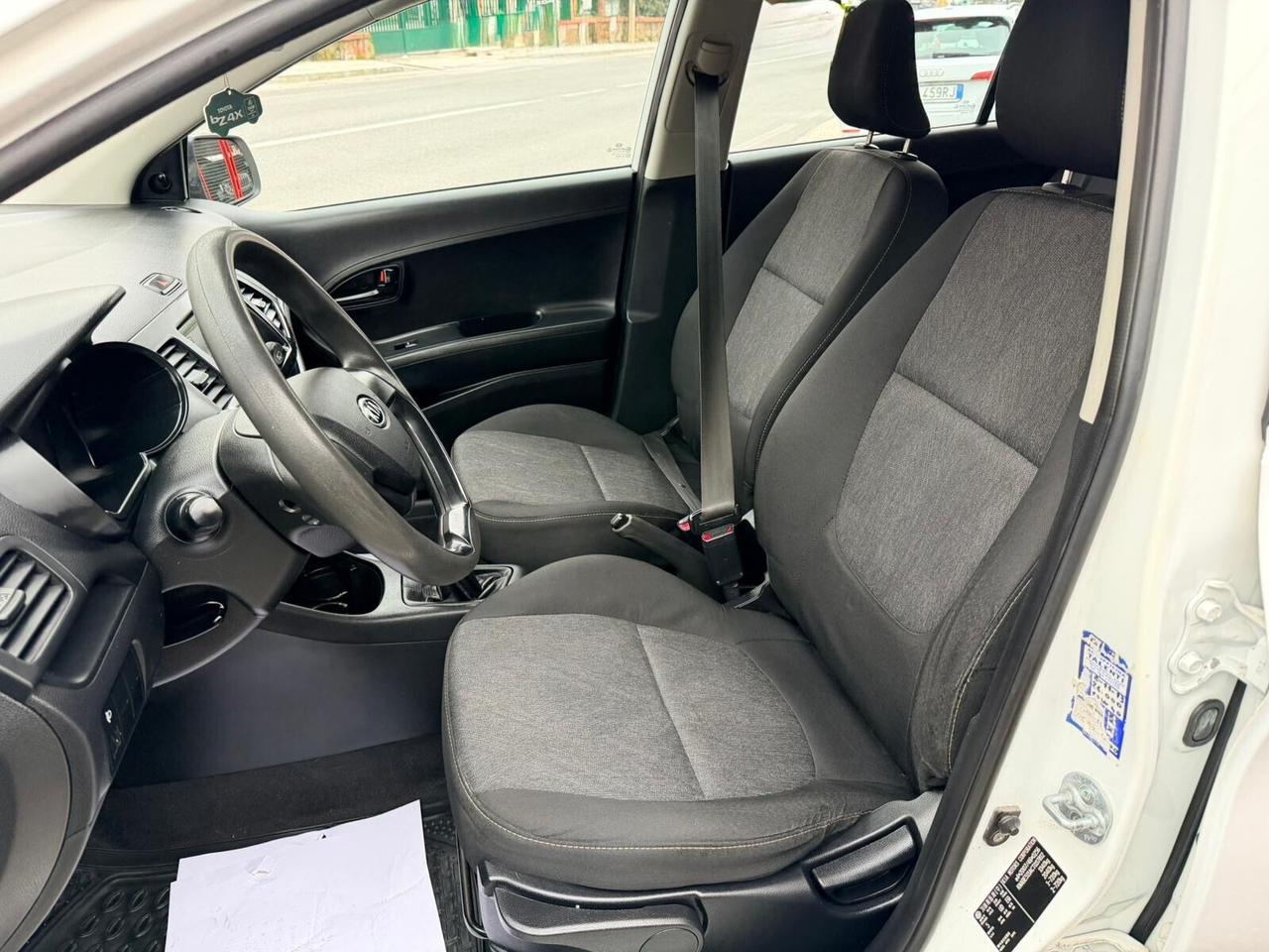 Kia Picanto 1.0 12V 5 porte Easy