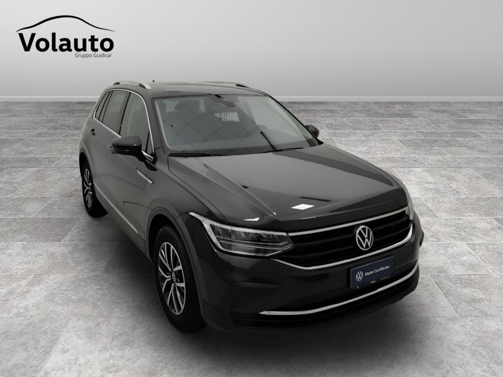 VOLKSWAGEN Tiguan II 2021 - Tiguan 1.5 tsi Life 150cv dsg