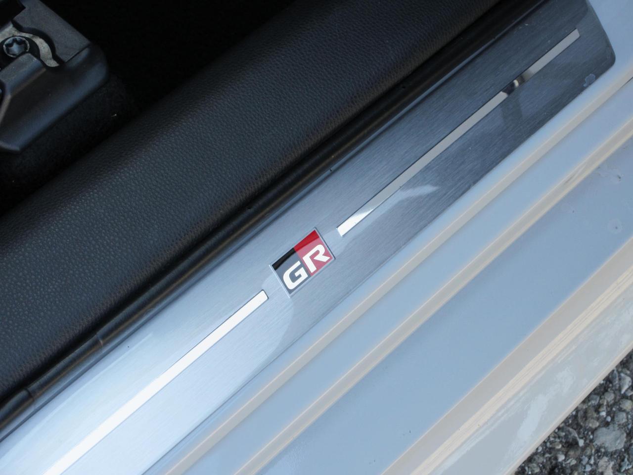 Toyota Yaris 1.5h GR Sport