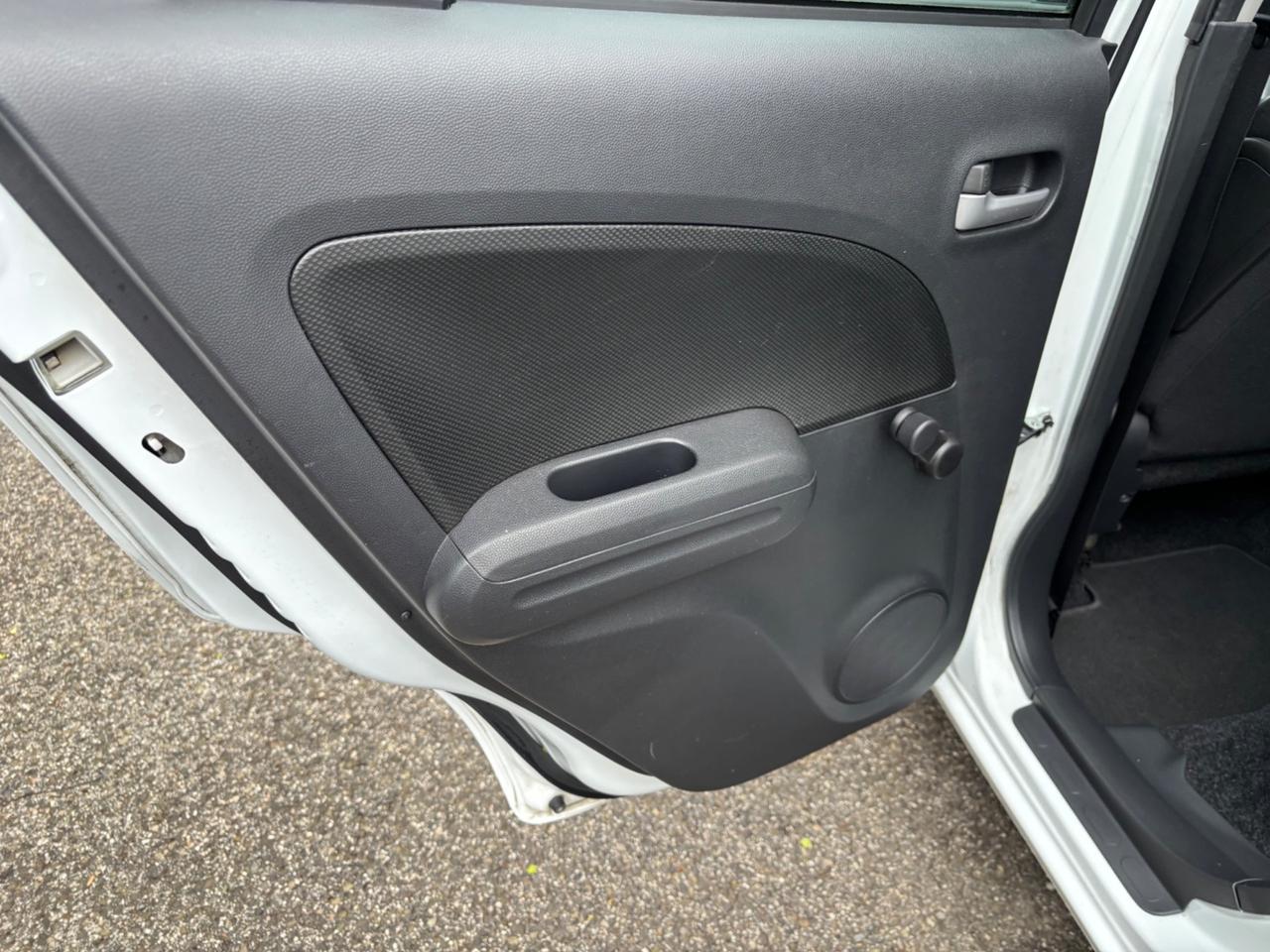 Opel Agila 1.2 16V OK NEOPATENTATI