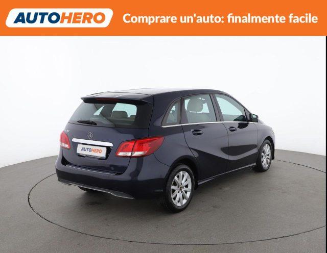 MERCEDES-BENZ B 180 Business