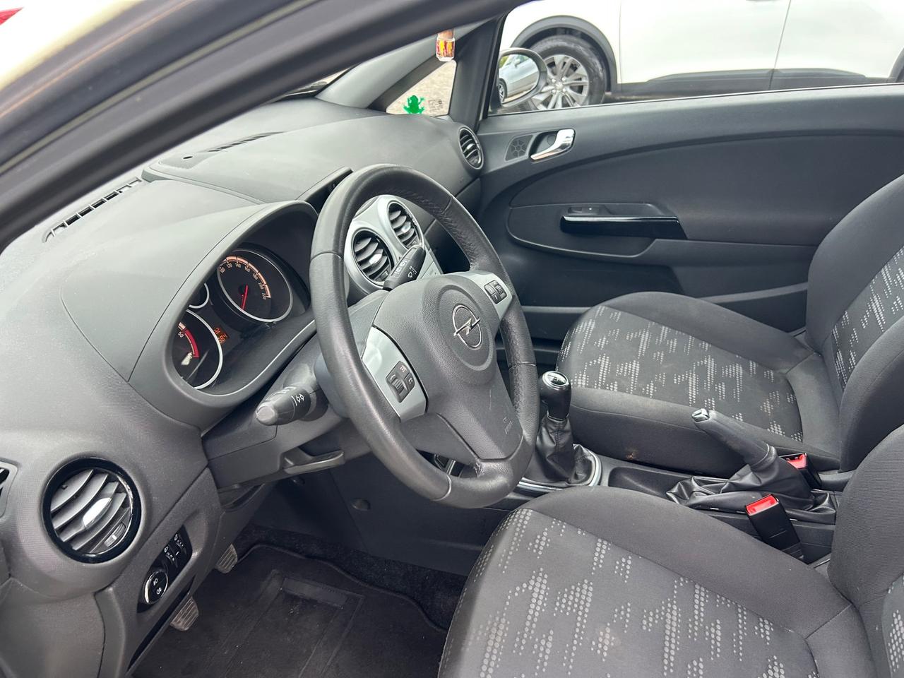 Opel Corsa 1.3 CDTI 75CV 3 porte Elective porta bici