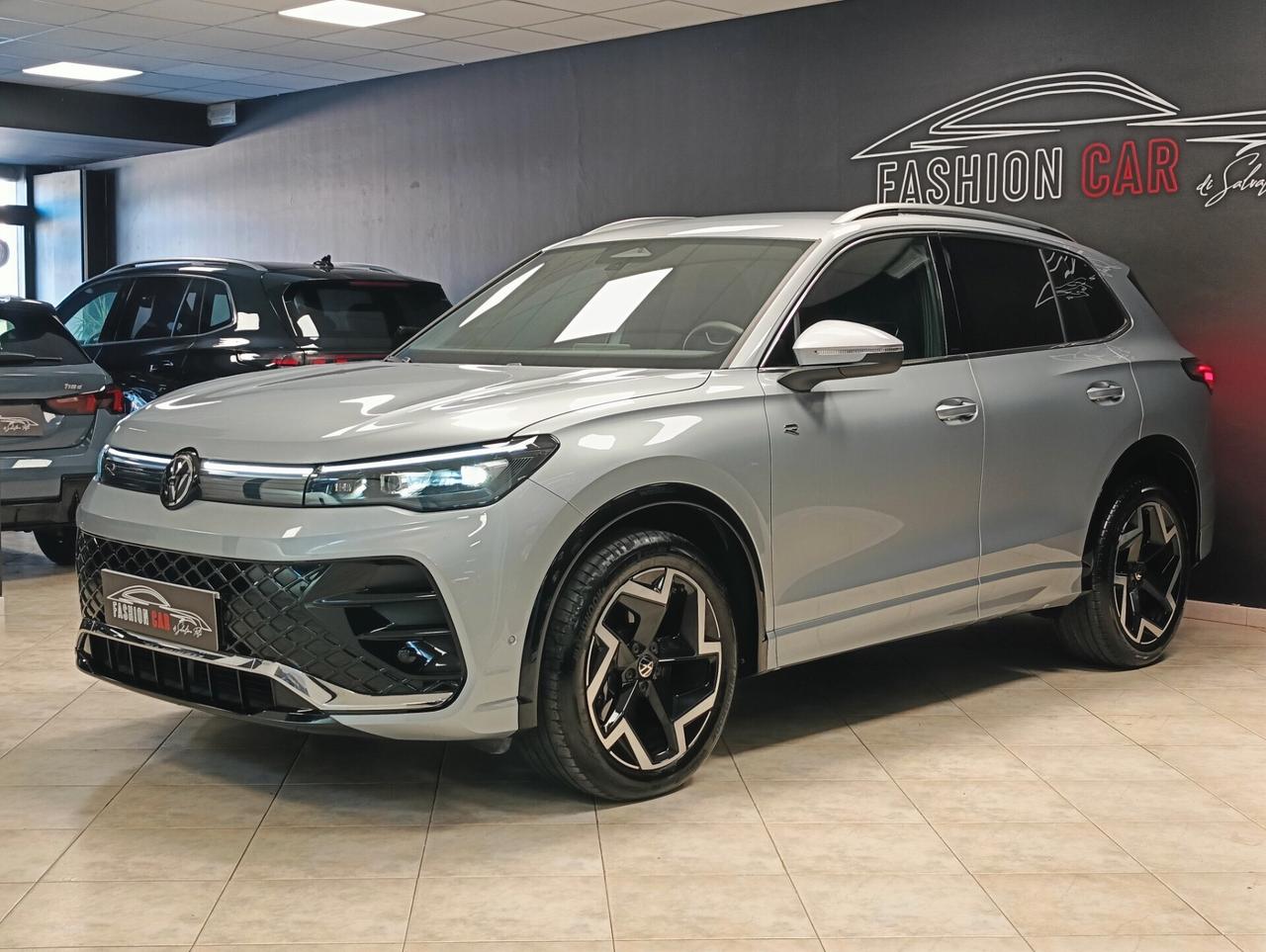 Volkswagen Tiguan 2.0 TDI 150 CV DSG R-Line