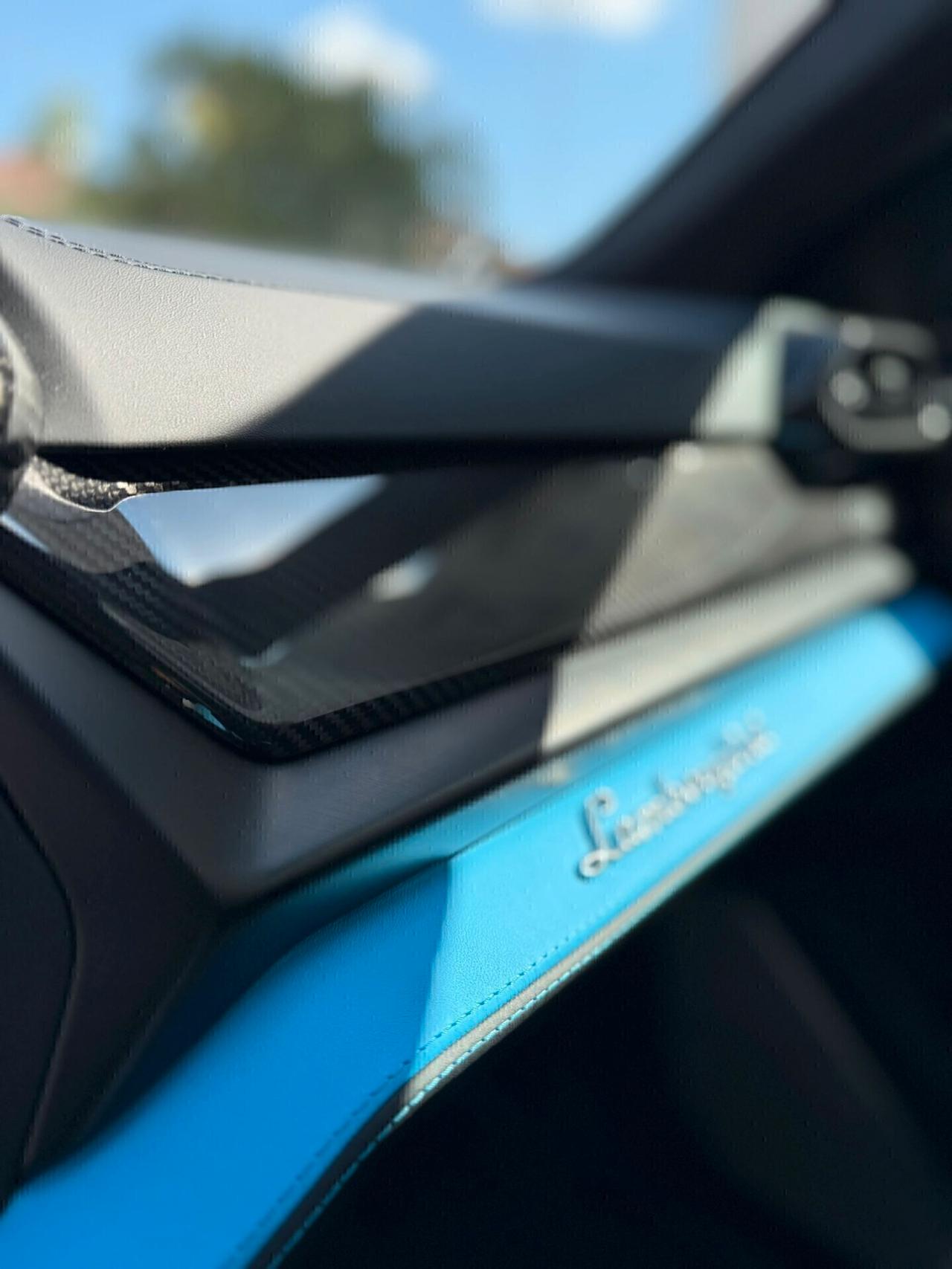 Lamborghini Urus 4.0 V8 phev SE 800 CV TETTO, FULL *NUOVA*