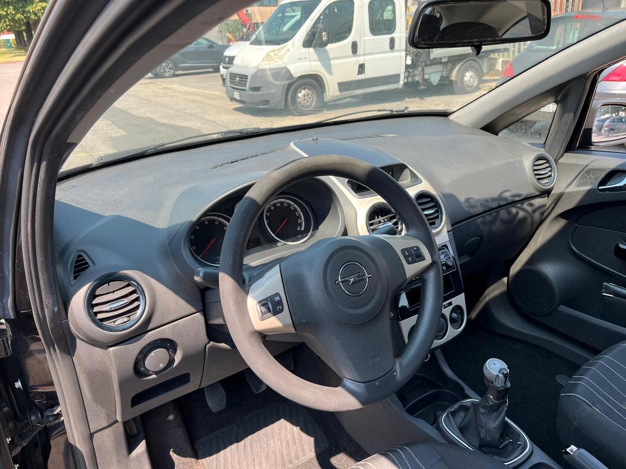 Opel Corsa 1.0 12V 3 porte