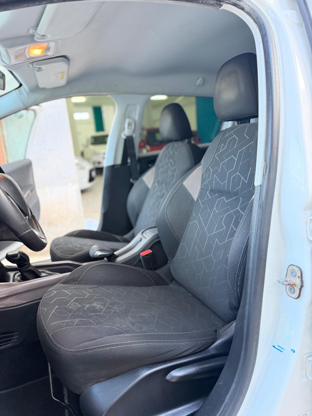 Peugeot 2008 BLUEHDI