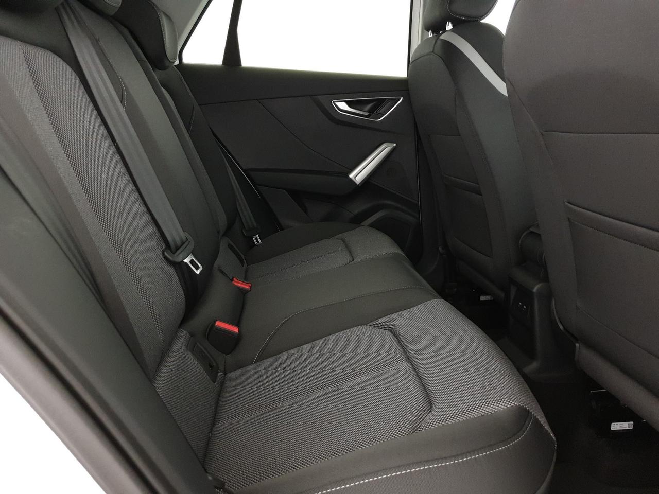 35TDI 150CV S tronic Identity Black