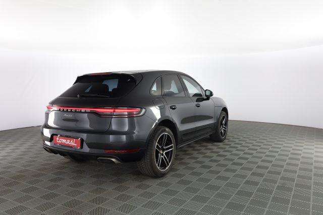 PORSCHE Macan Macan