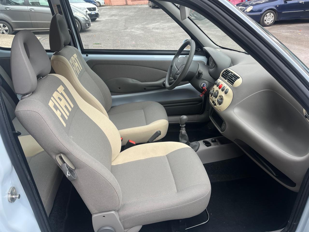 Fiat 600 1.1 Active-solo km 19800