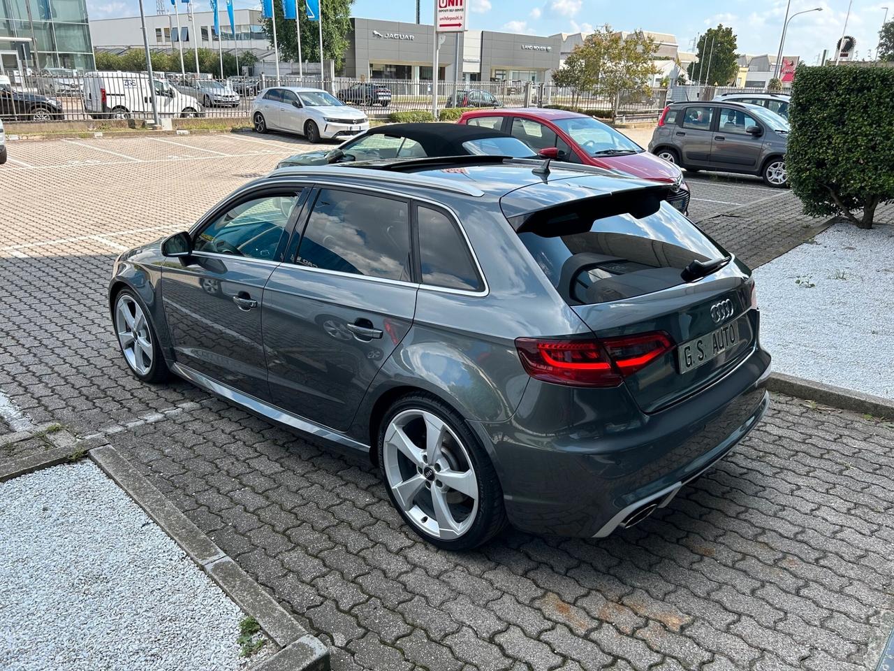 Audi RS3 Sportback 2.5 tfsi quattro s-tronic