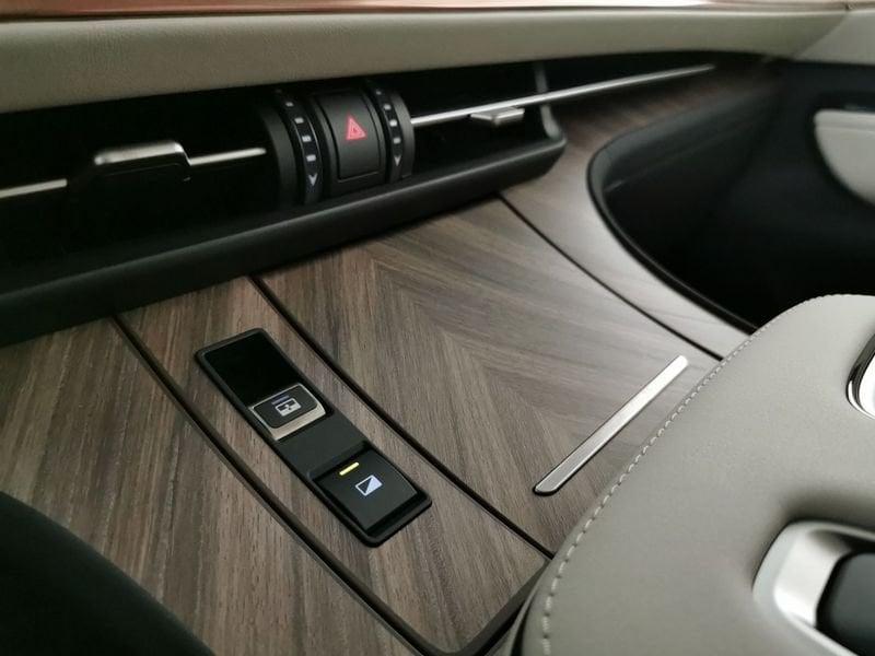 Lexus UX LMPV LM 3.5H 4WD 4P LUXURY S MY24