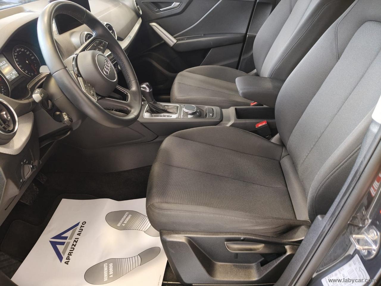 AUDI Q2 30 TDI S tronic Business