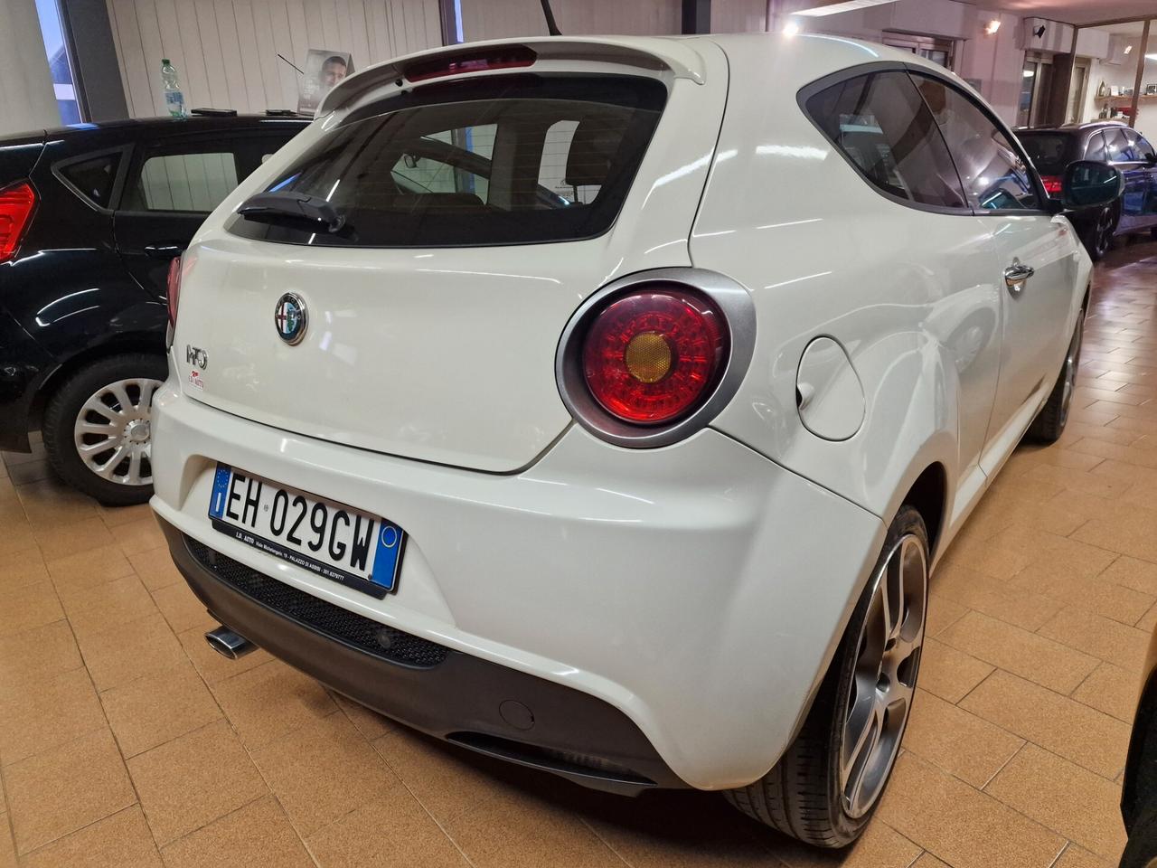 Alfa Romeo MiTo 1.4 78 CV Distinctive Sport Pack