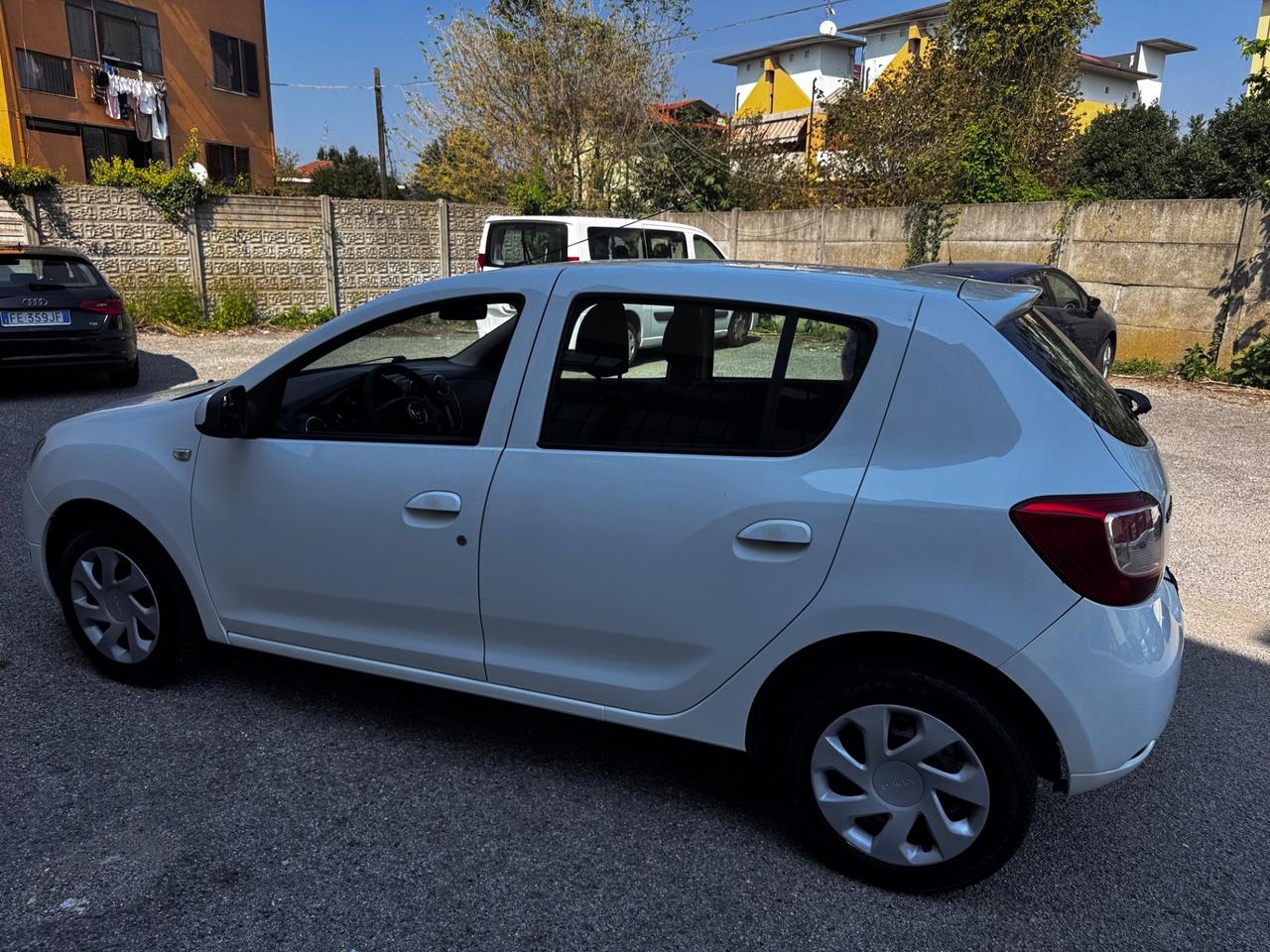 Dacia Sandero 1.2 75CV GPL neopatentato