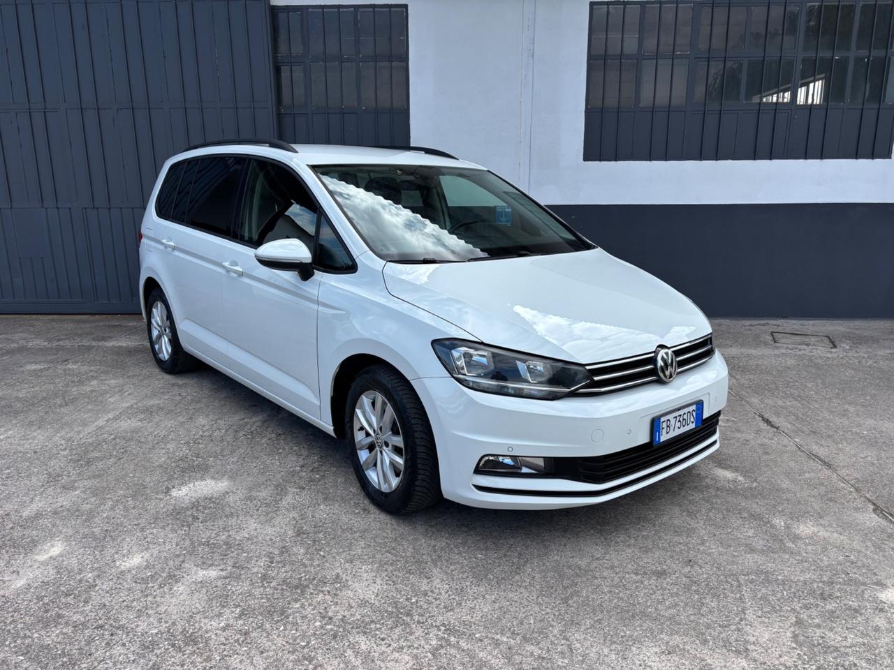 Volkswagen Touran 1.6 TDI. 7 posti. Garanzia 12mesi
