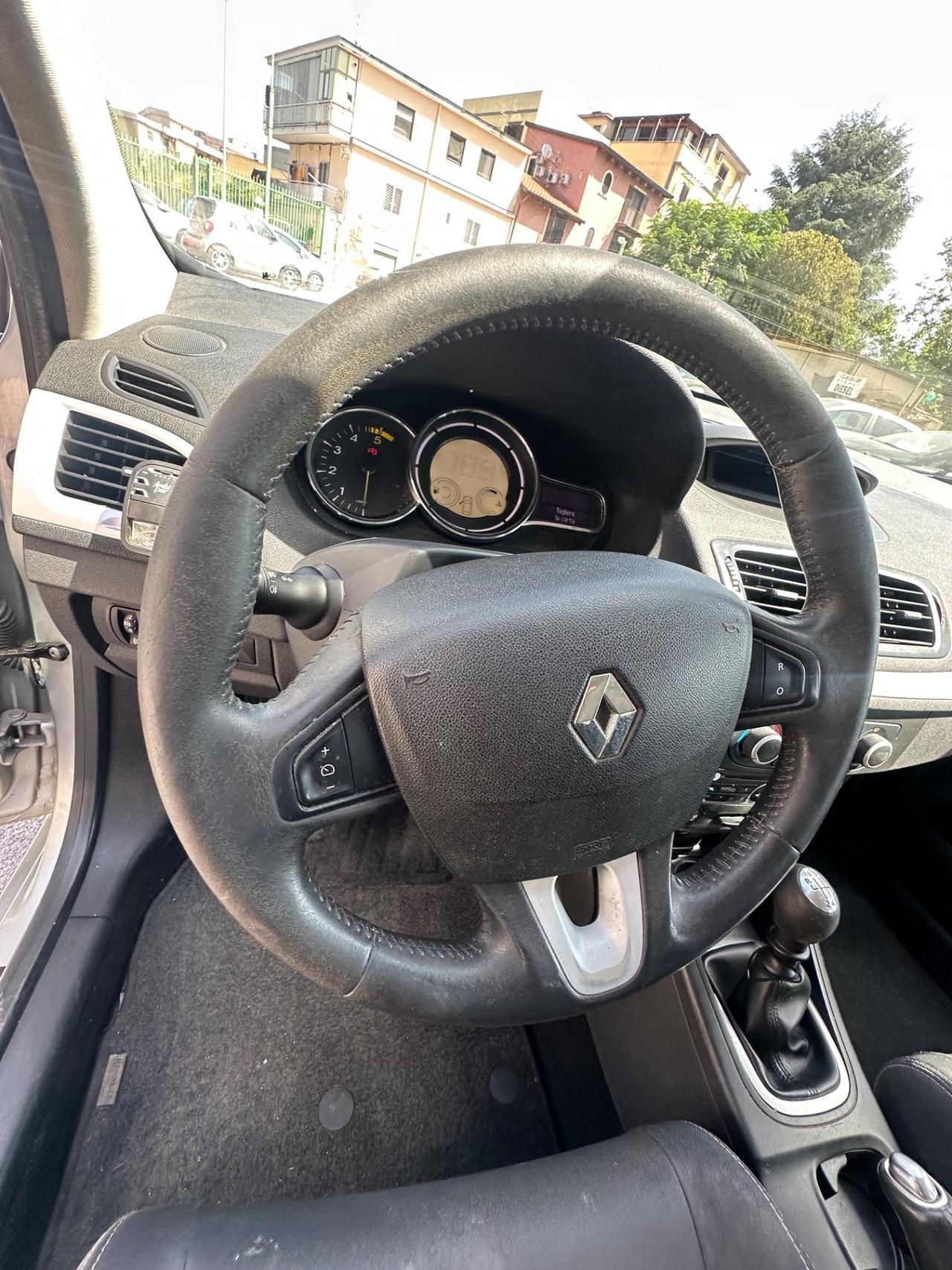 Renault Megane Mégane 1.5 dCi 110CV SporTour Confort