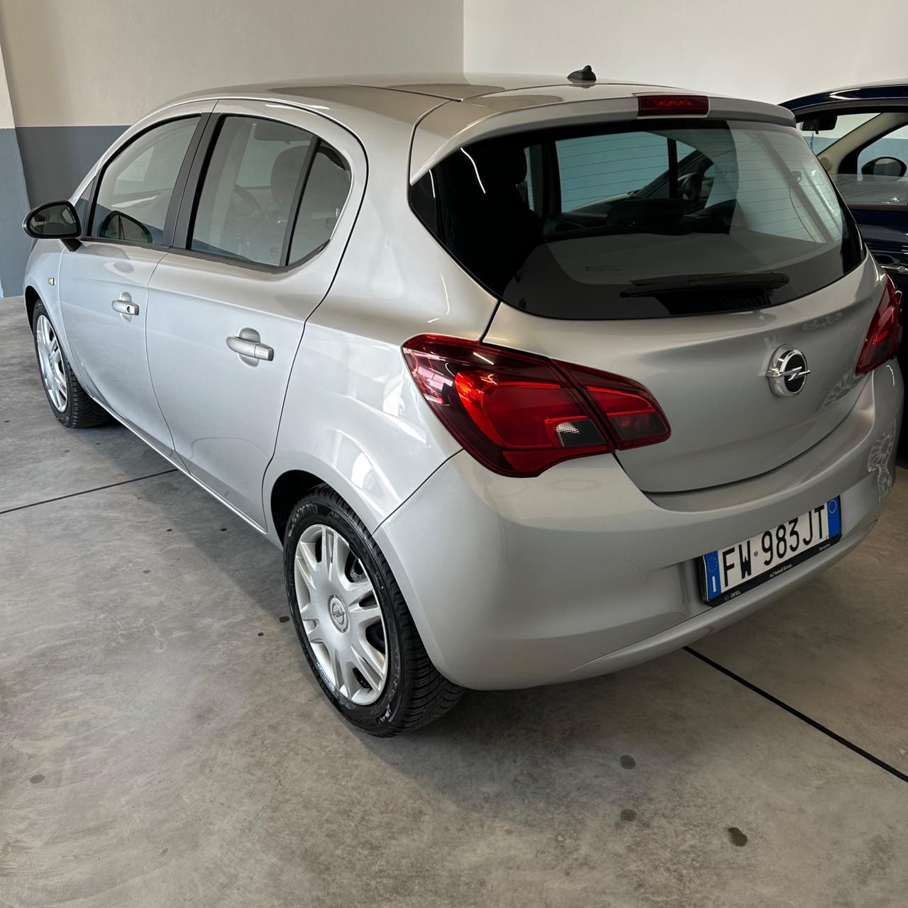 Opel Corsa 1.2 5 porte Innovation