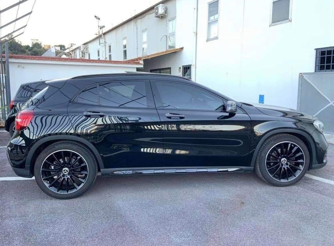 Mercedes-benz GLA 200 TETTO APRIBILE