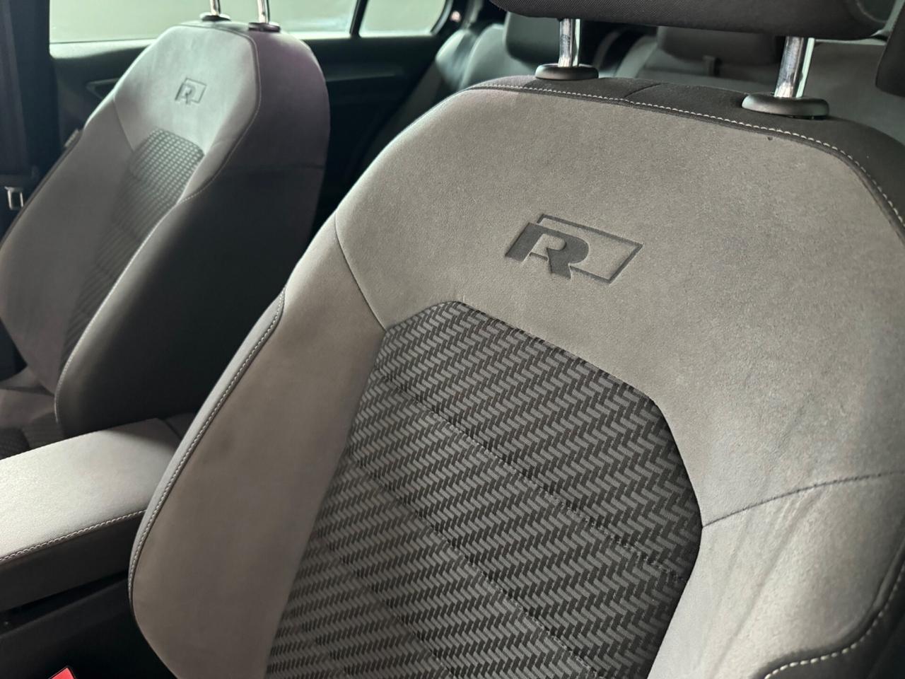 Volkswagen Golf 7.5 1.6 TDI 115CV R-Line *Tetto*