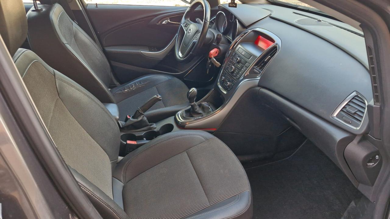 Opel Astra 1.7 CDTI 110CV 5 porte Cosmo