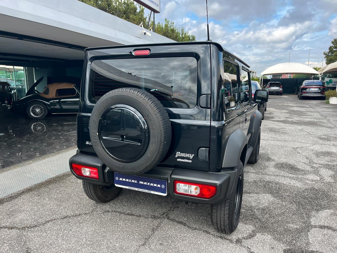 Suzuki Jimny 1.5 5MT Top