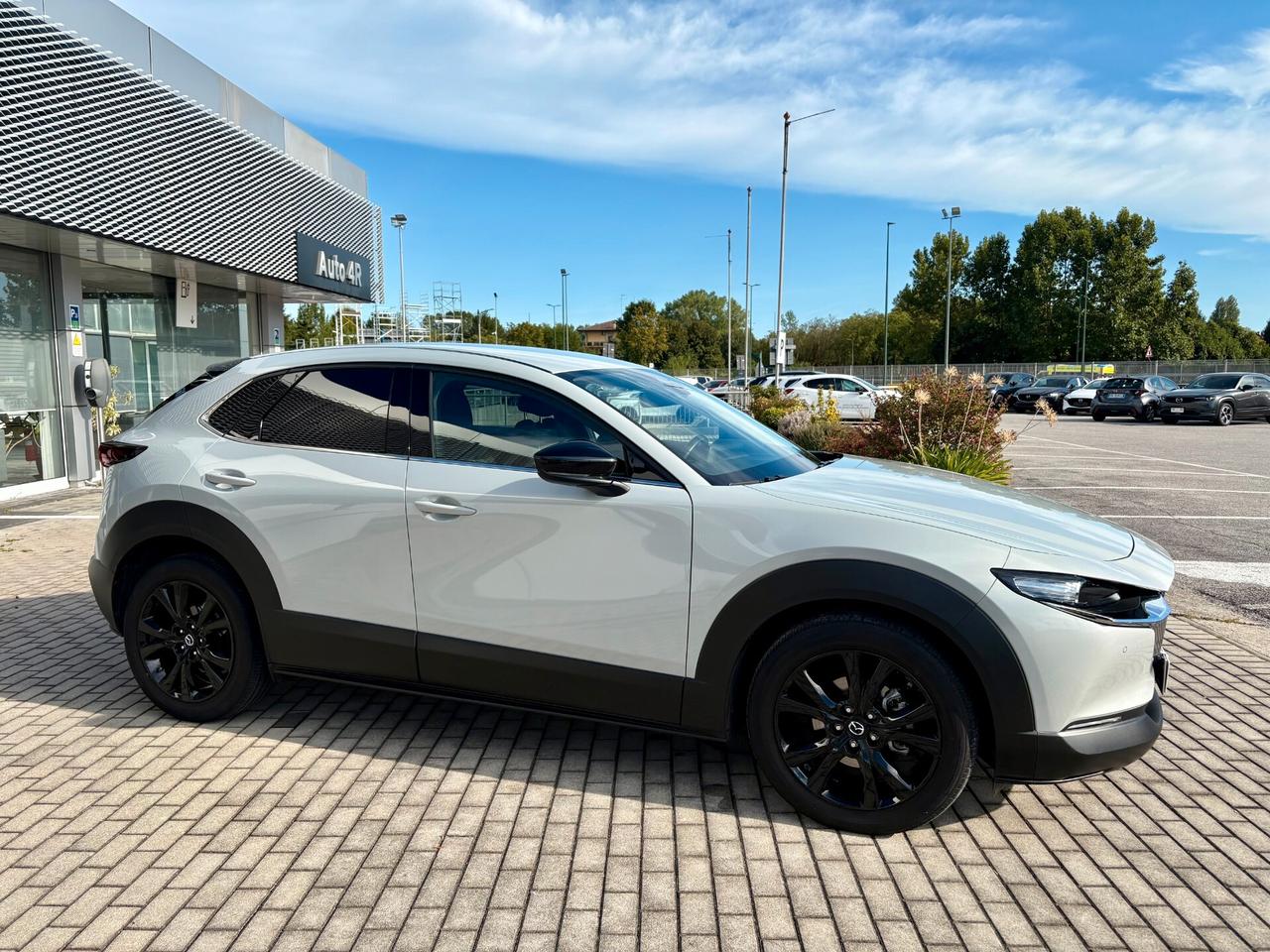 Mazda CX-30 2.0L e-Skyactiv-G M Hybrid 2WD Homura