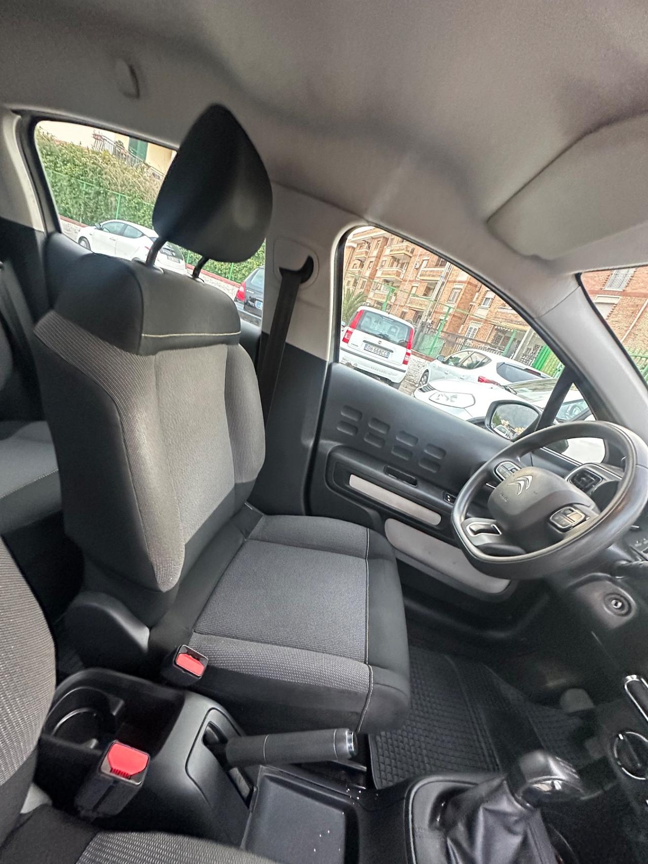 Citroen C3 PureTech 82 GPL Shine