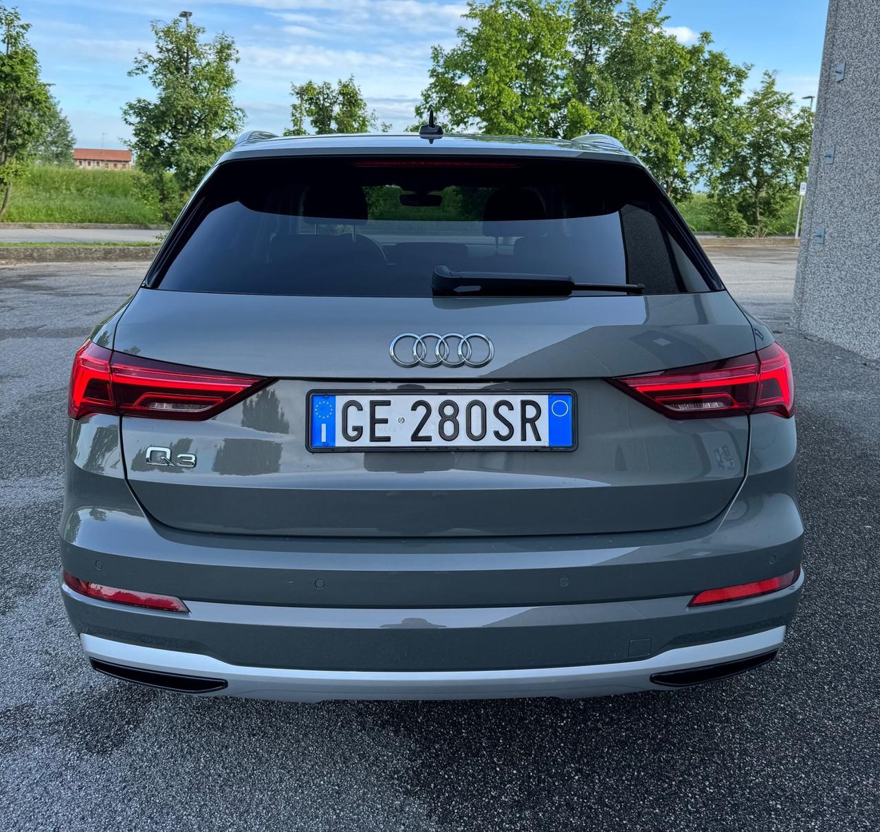 Audi Q3 35 TFSI S tronic Business Advanced