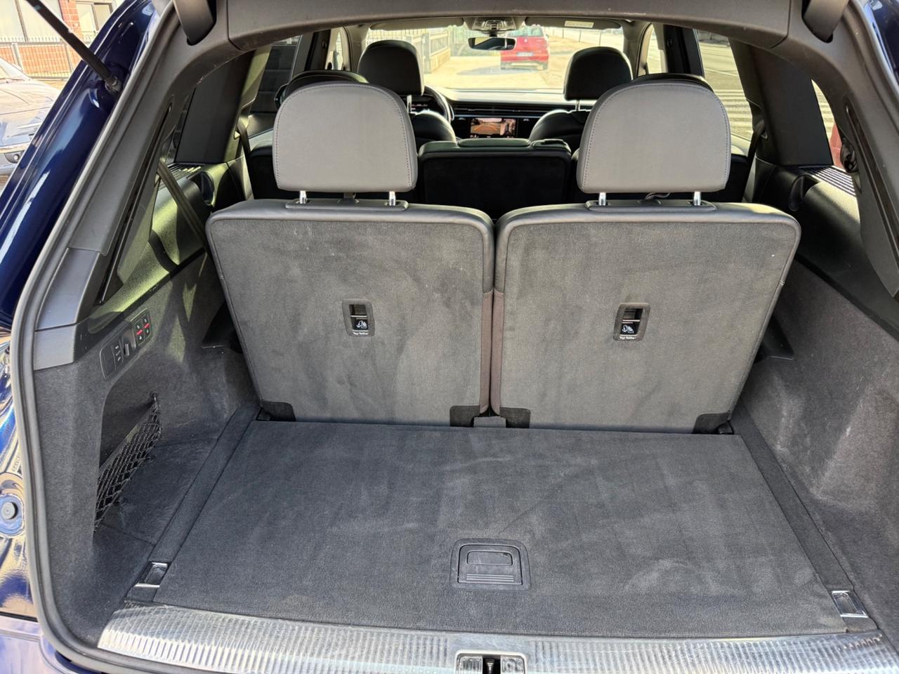 Audi Q7 50 TDI quattro tiptronic S-LINE Plus 7 POSTI
