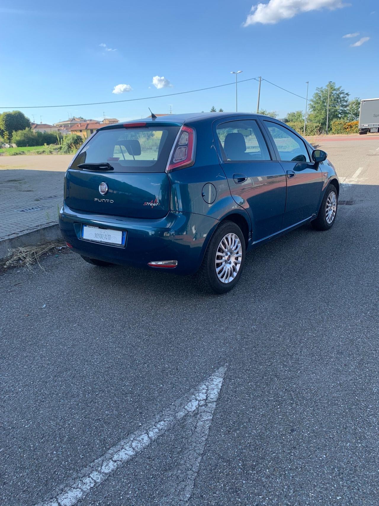 Fiat Punto 1.3 MJT II 75 CV 5 porte Lounge