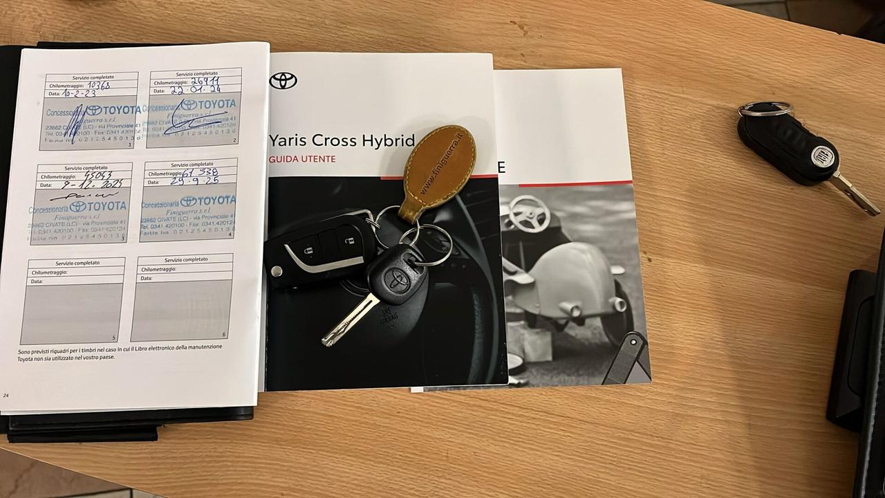 Toyota Yaris Cross 1.5 Hybrid 5p. E-CVT Business